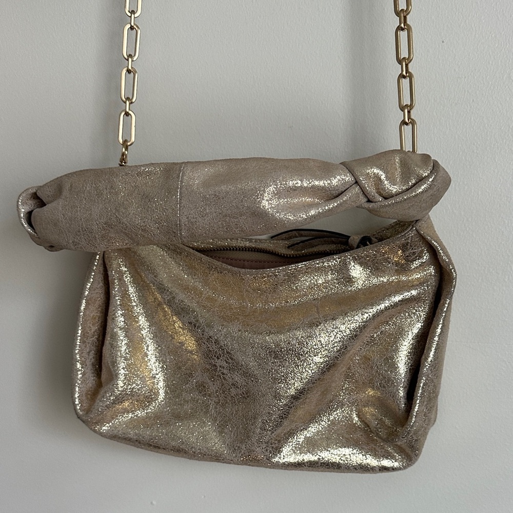 ANTONIO MELANI Gold Metallic Shoulder Bag - Picture 6 of 11